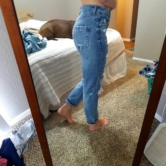 Very high waisted ankle straight distressed jeans - Picture 2 of 6